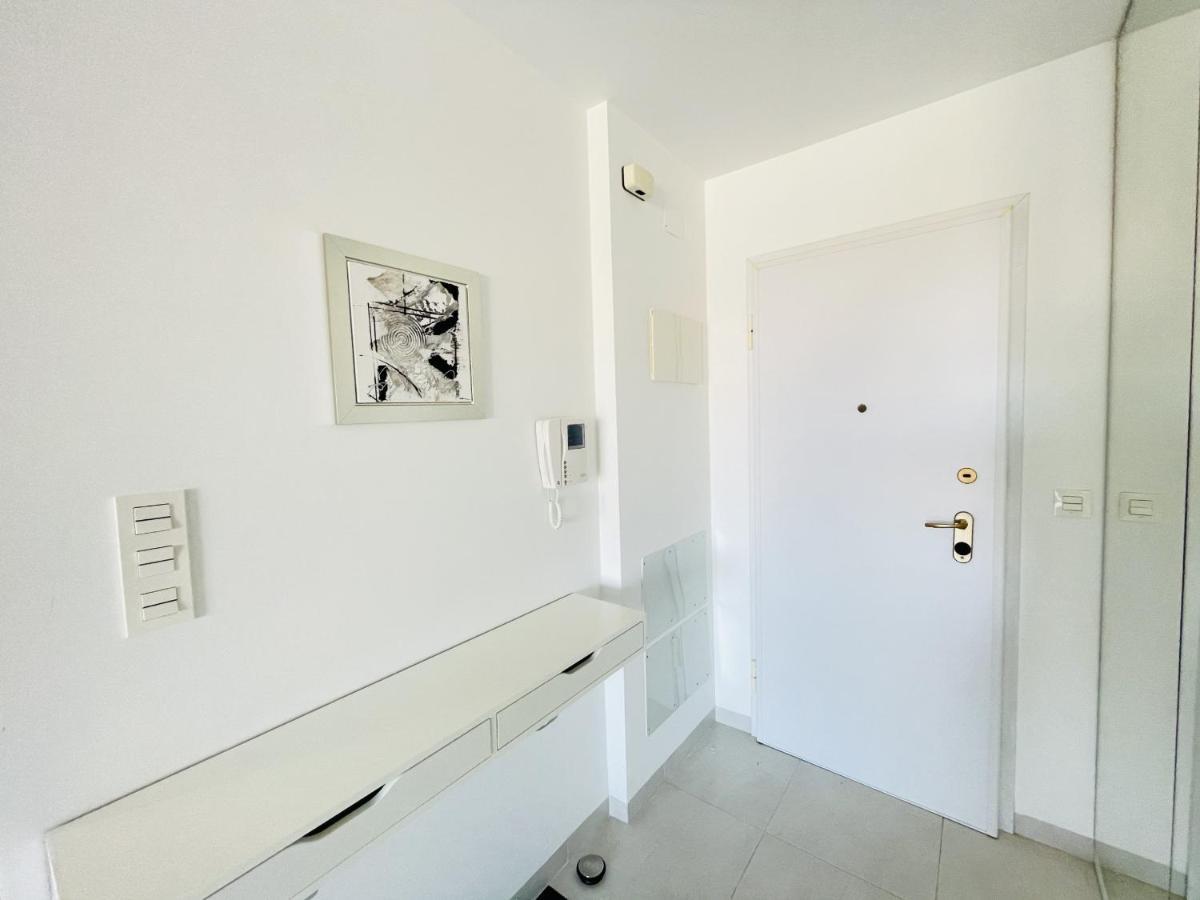 شقة 3090 Residencial Sabrina Dehesa de Campoamor  المظهر الخارجي الصورة